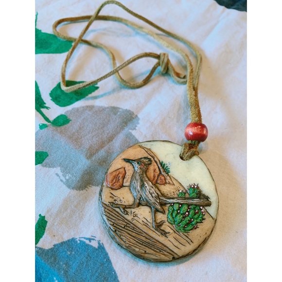 Vintage Jewelry - Vintage Road Runner Necklace